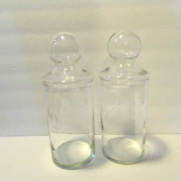 set vtg clear glass etched tall apothecary jars ball shaped lids grandmacore - Picture 9 of 13